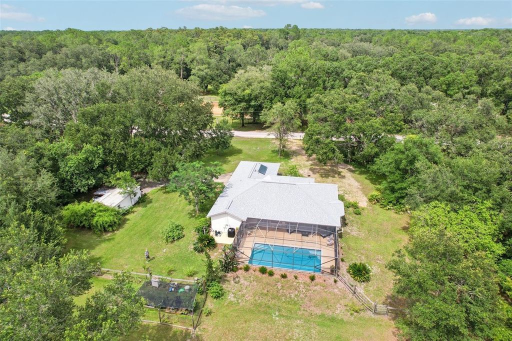 Photo of 8229 Quail Hollow Boulevard, Wesley Chapel, FL 33544 (MLS # TB8405375)