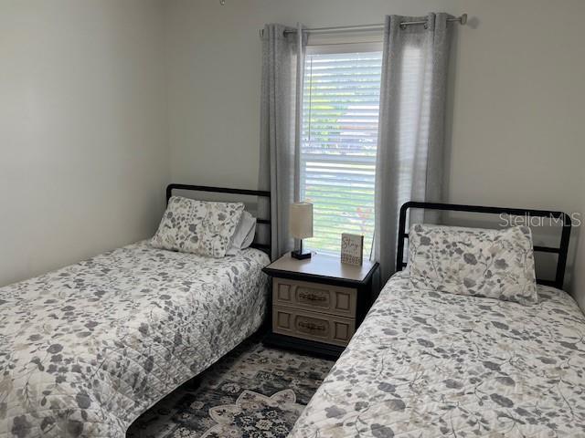 MOUNT DORA PINELAND SUB - Residential Lease