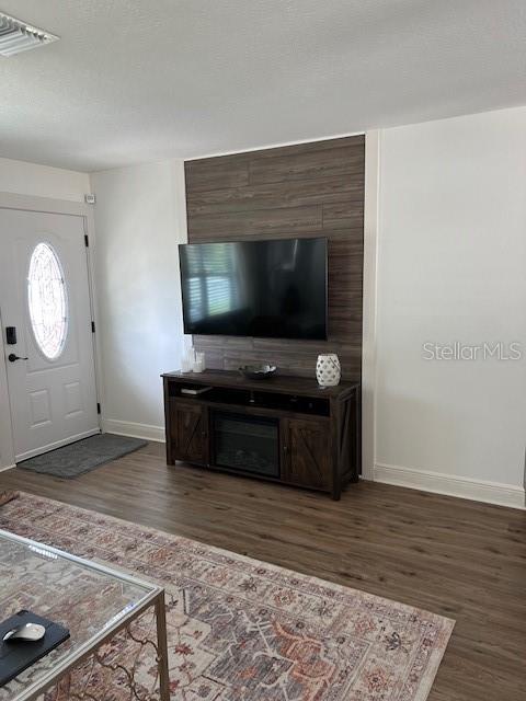 MOUNT DORA PINELAND SUB - Residential Lease