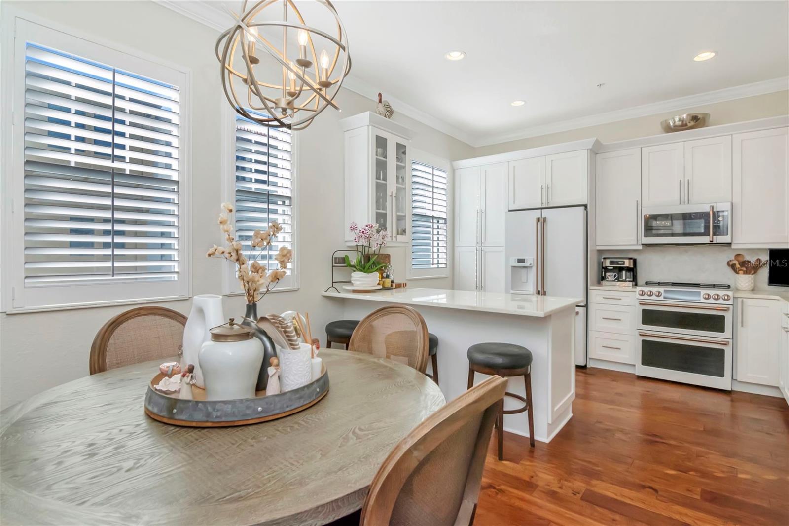 WESTSHORE YACHT CLUB TWNHMS - Residential