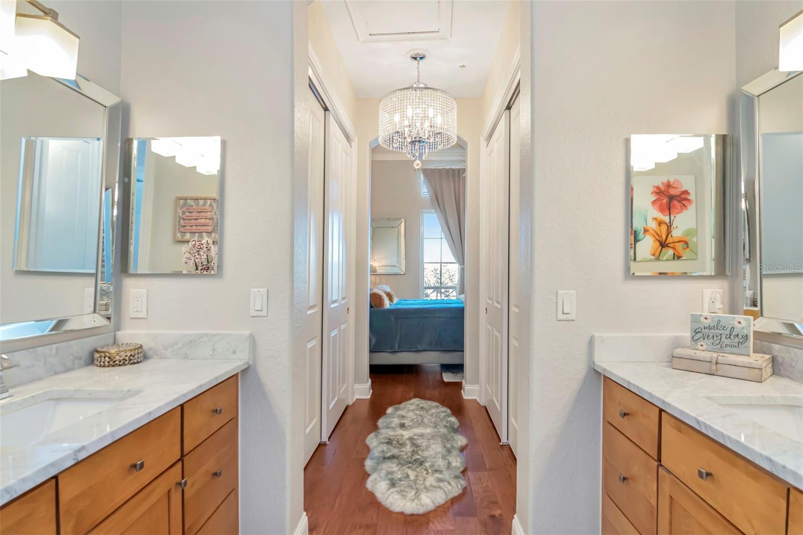 WESTSHORE YACHT CLUB TWNHMS - Residential