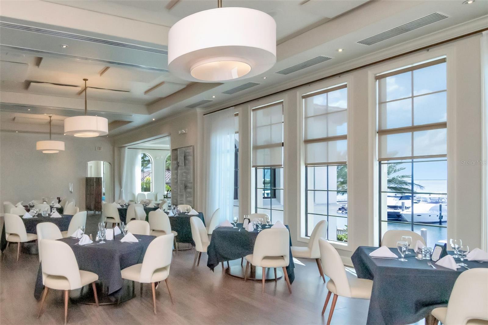 WESTSHORE YACHT CLUB TWNHMS - Residential