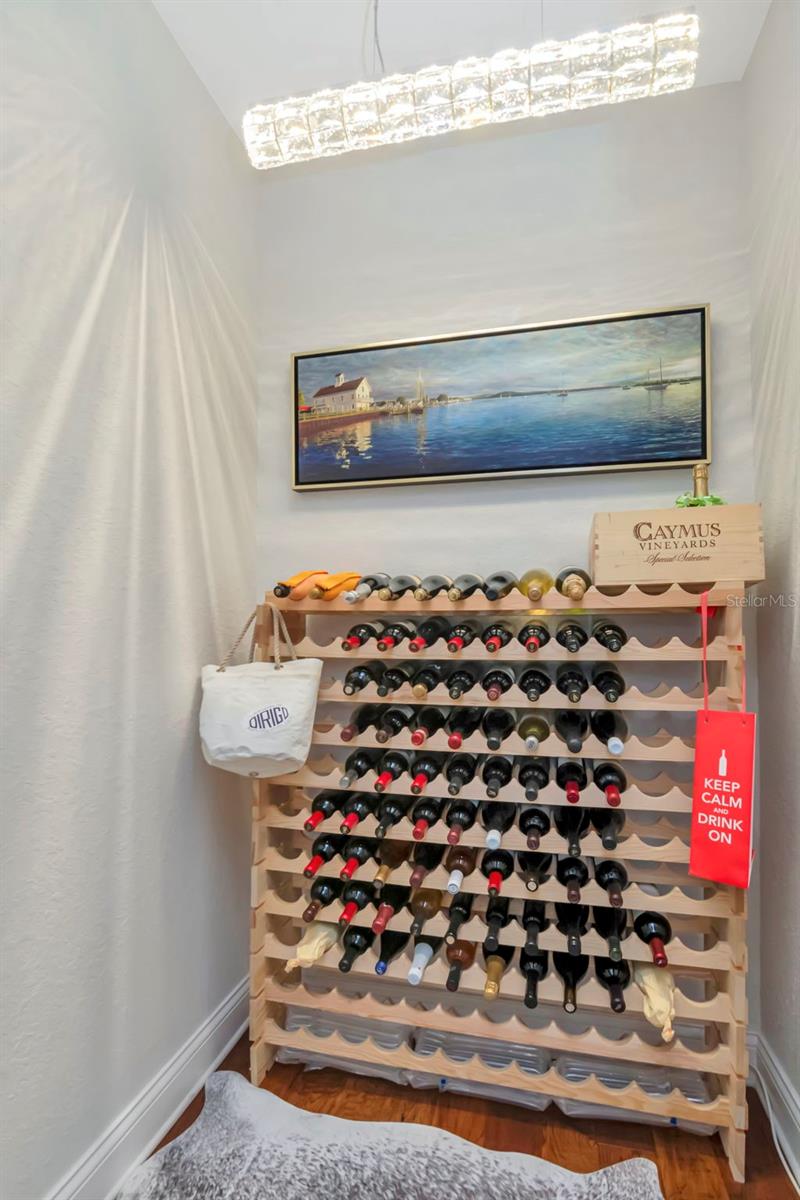 WESTSHORE YACHT CLUB TWNHMS - Residential