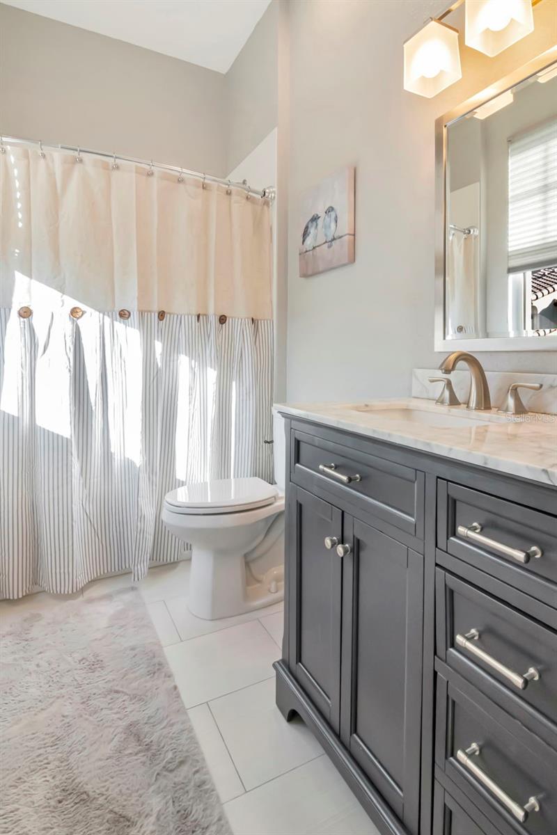 WESTSHORE YACHT CLUB TWNHMS - Residential