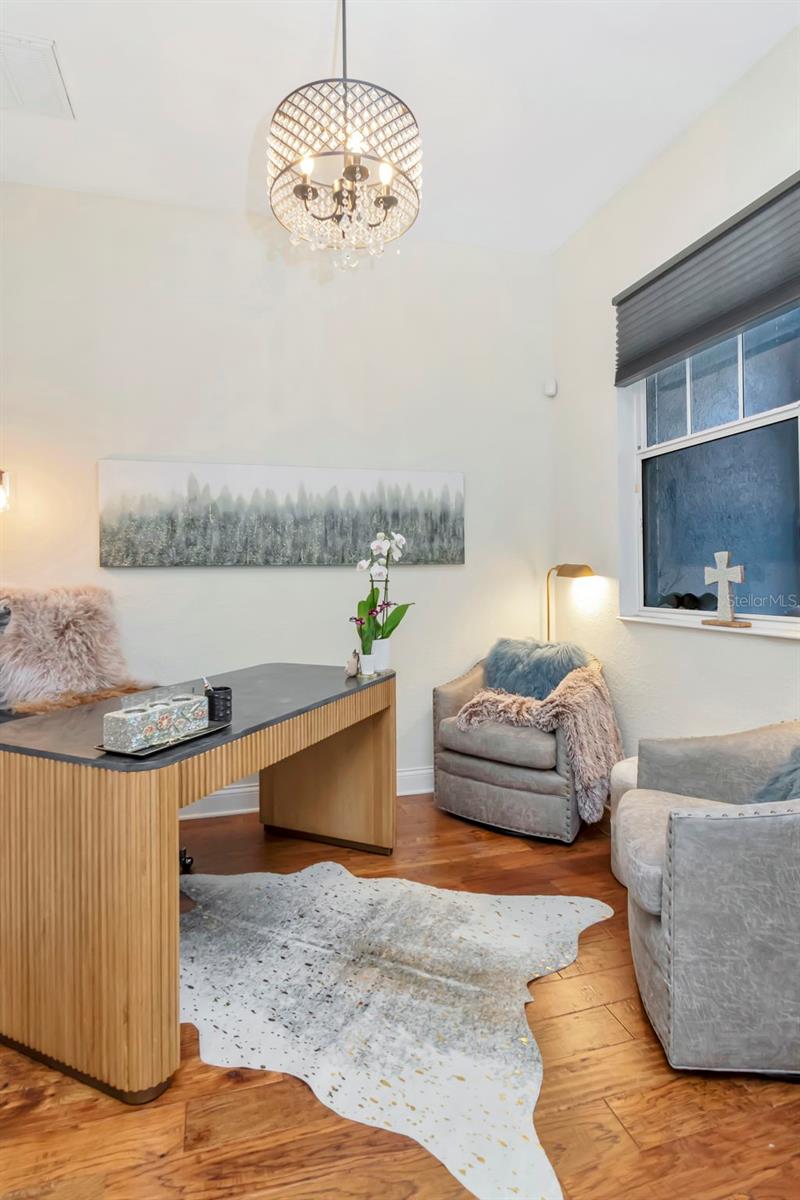 WESTSHORE YACHT CLUB TWNHMS - Residential