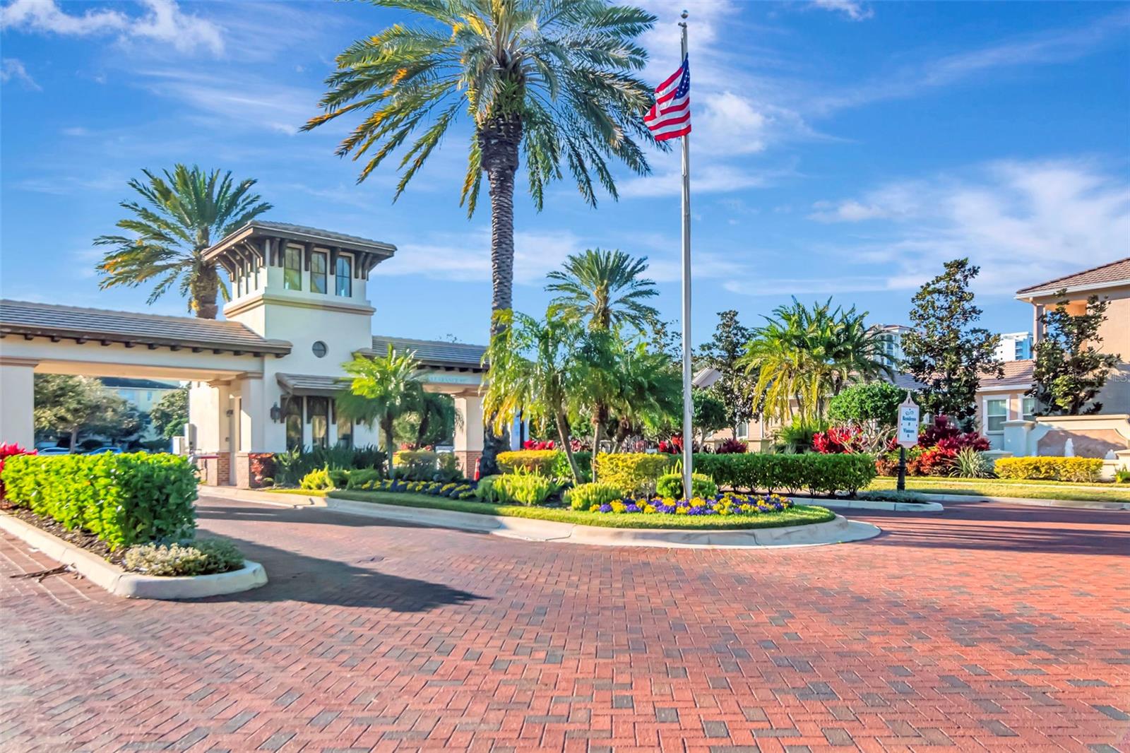 WESTSHORE YACHT CLUB TWNHMS - Residential