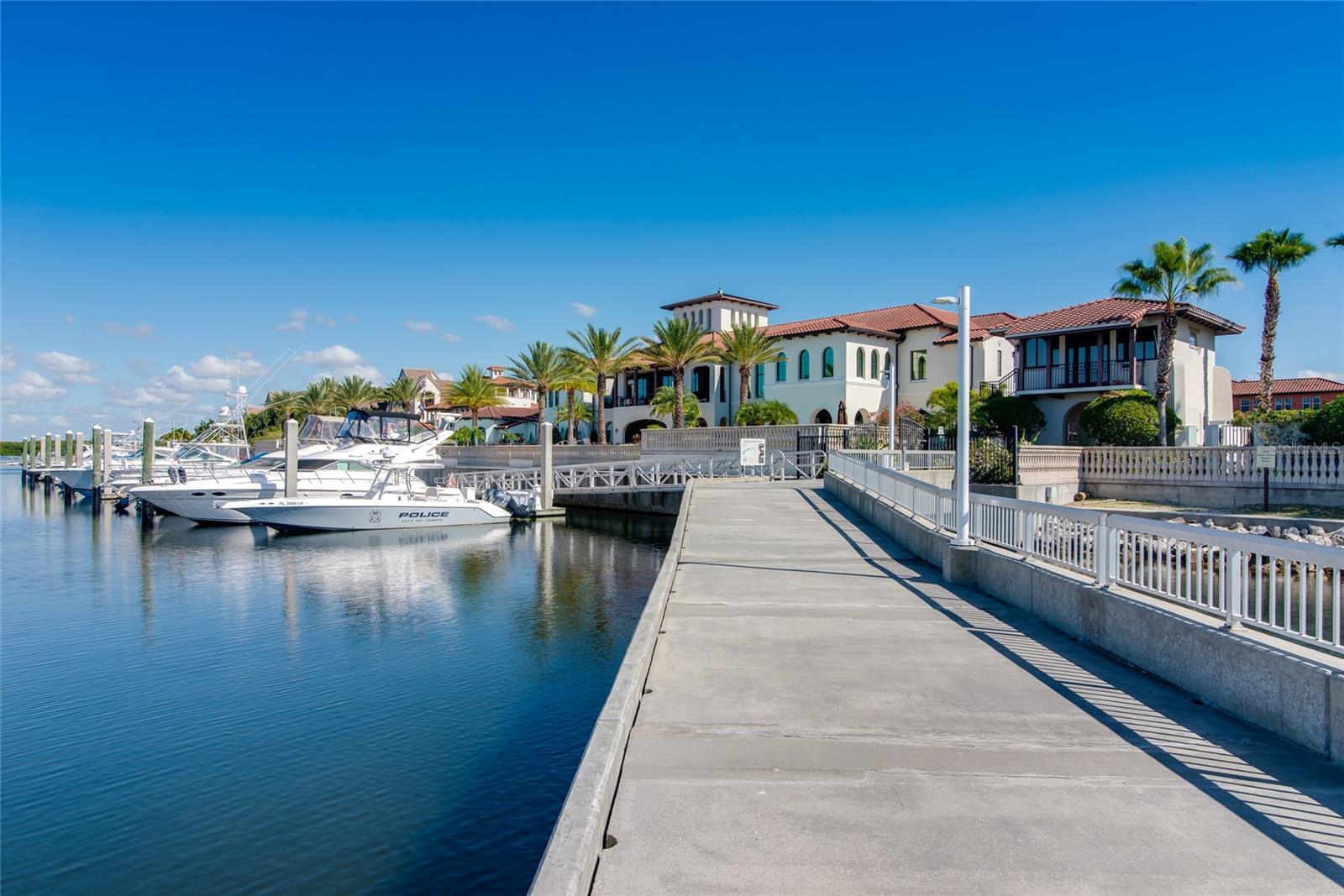 WESTSHORE YACHT CLUB TWNHMS - Residential