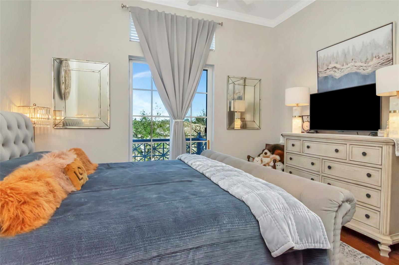 WESTSHORE YACHT CLUB TWNHMS - Residential