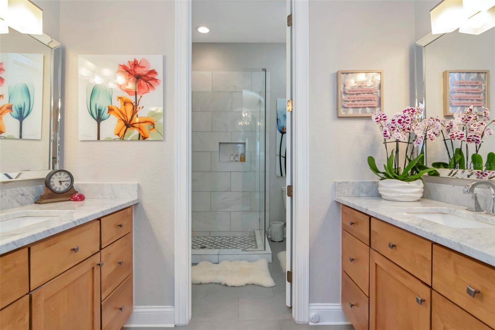 WESTSHORE YACHT CLUB TWNHMS - Residential