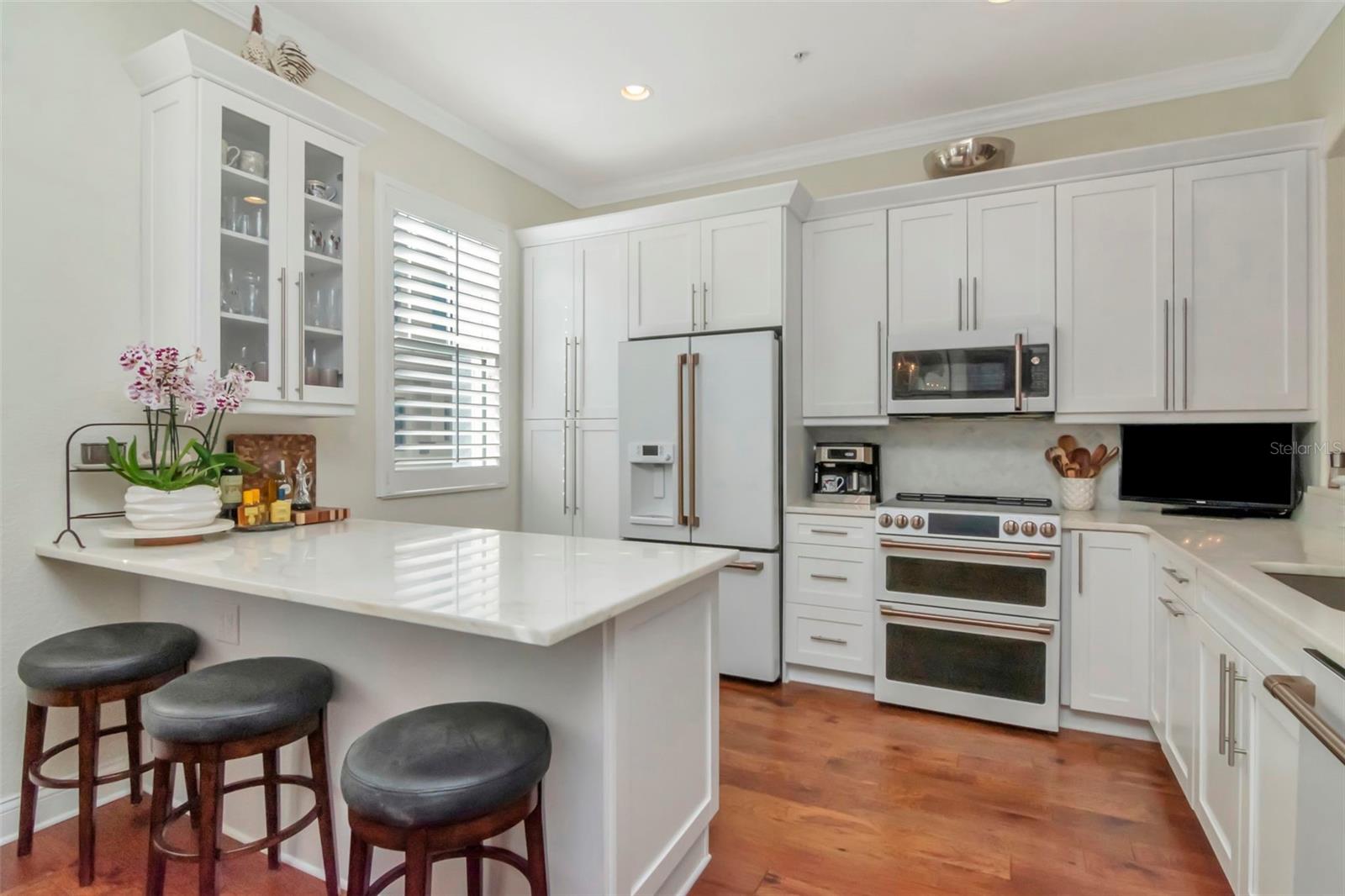 WESTSHORE YACHT CLUB TWNHMS - Residential