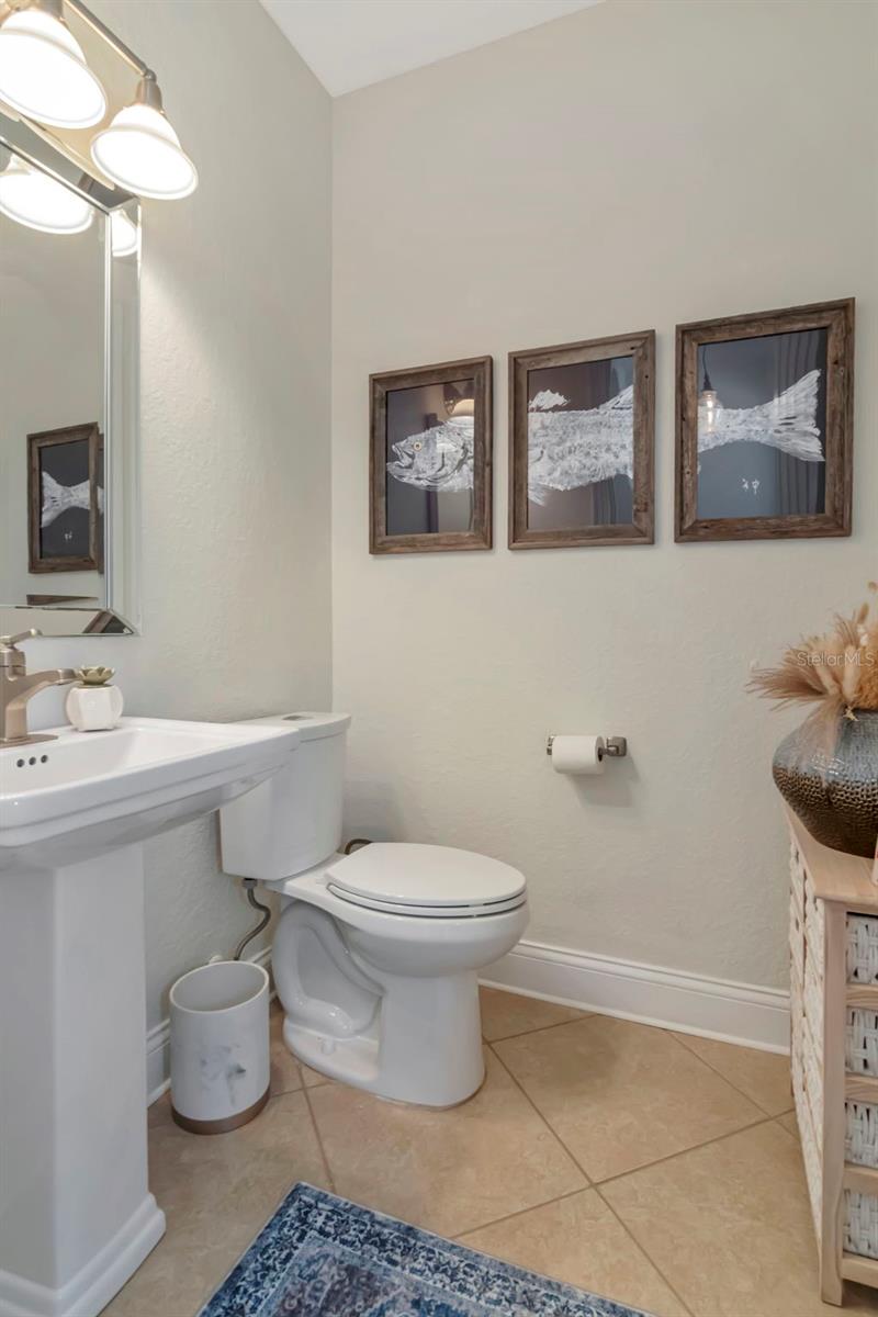 WESTSHORE YACHT CLUB TWNHMS - Residential