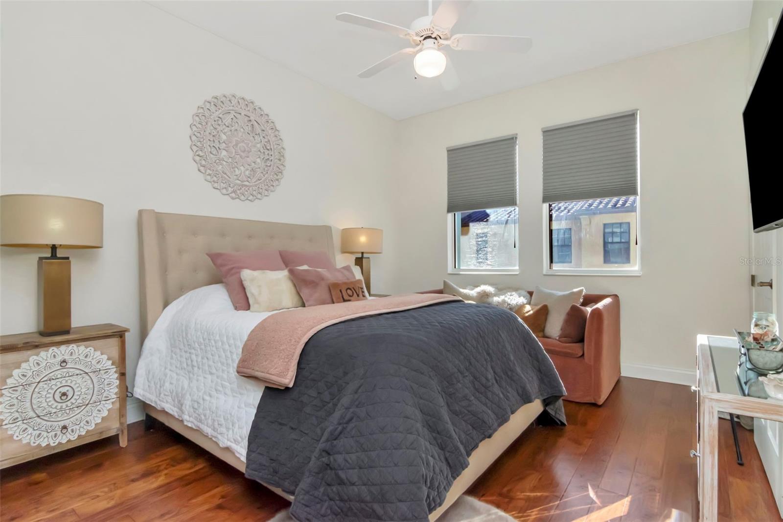 WESTSHORE YACHT CLUB TWNHMS - Residential