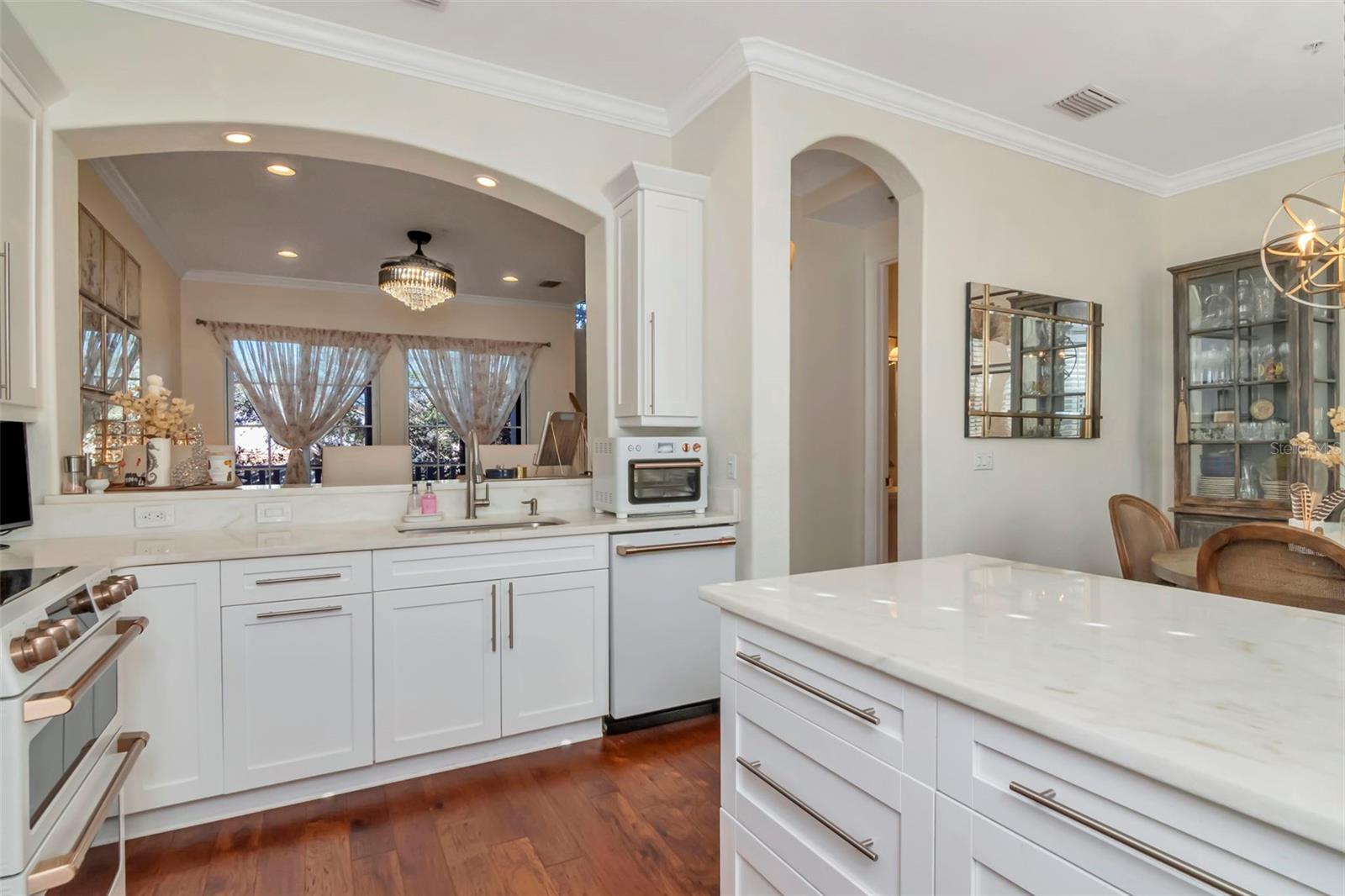 WESTSHORE YACHT CLUB TWNHMS - Residential