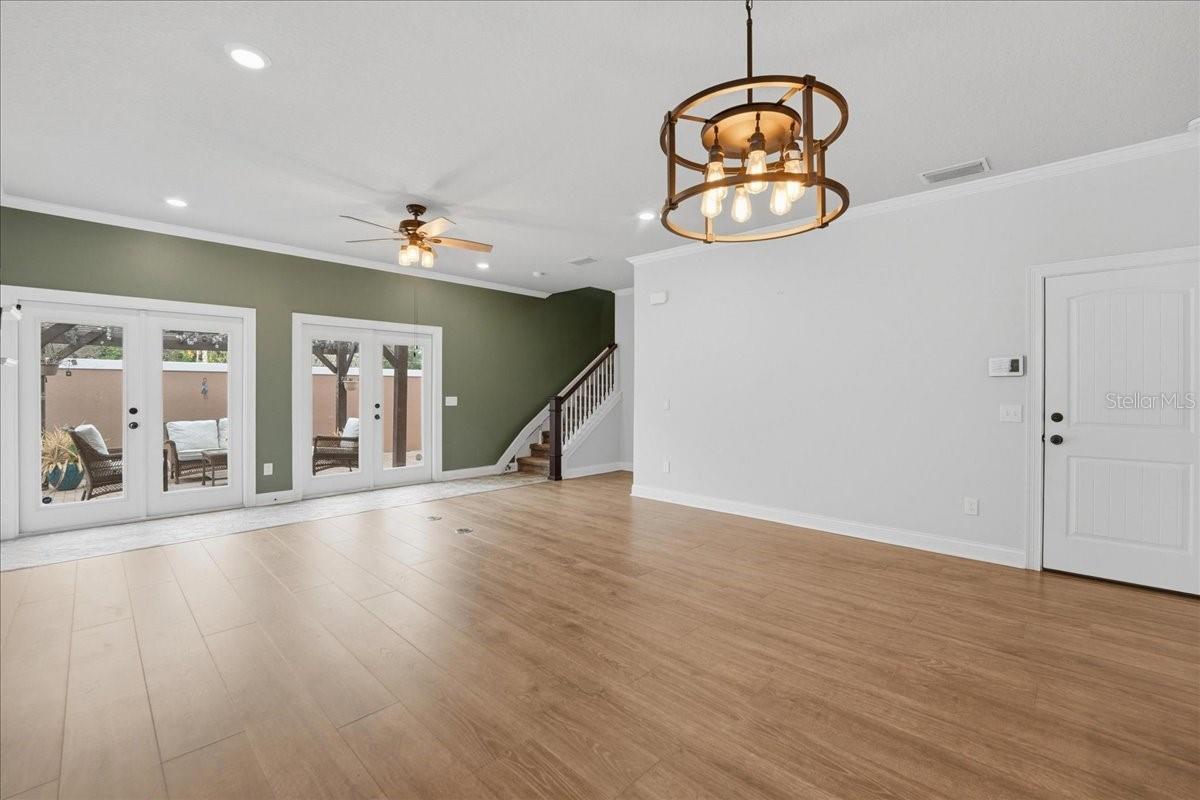 REAGAN POINTE - Residential Lease