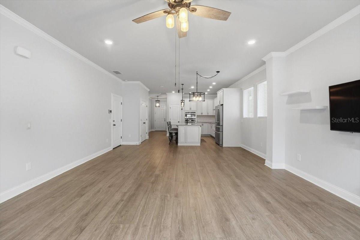 REAGAN POINTE - Residential Lease