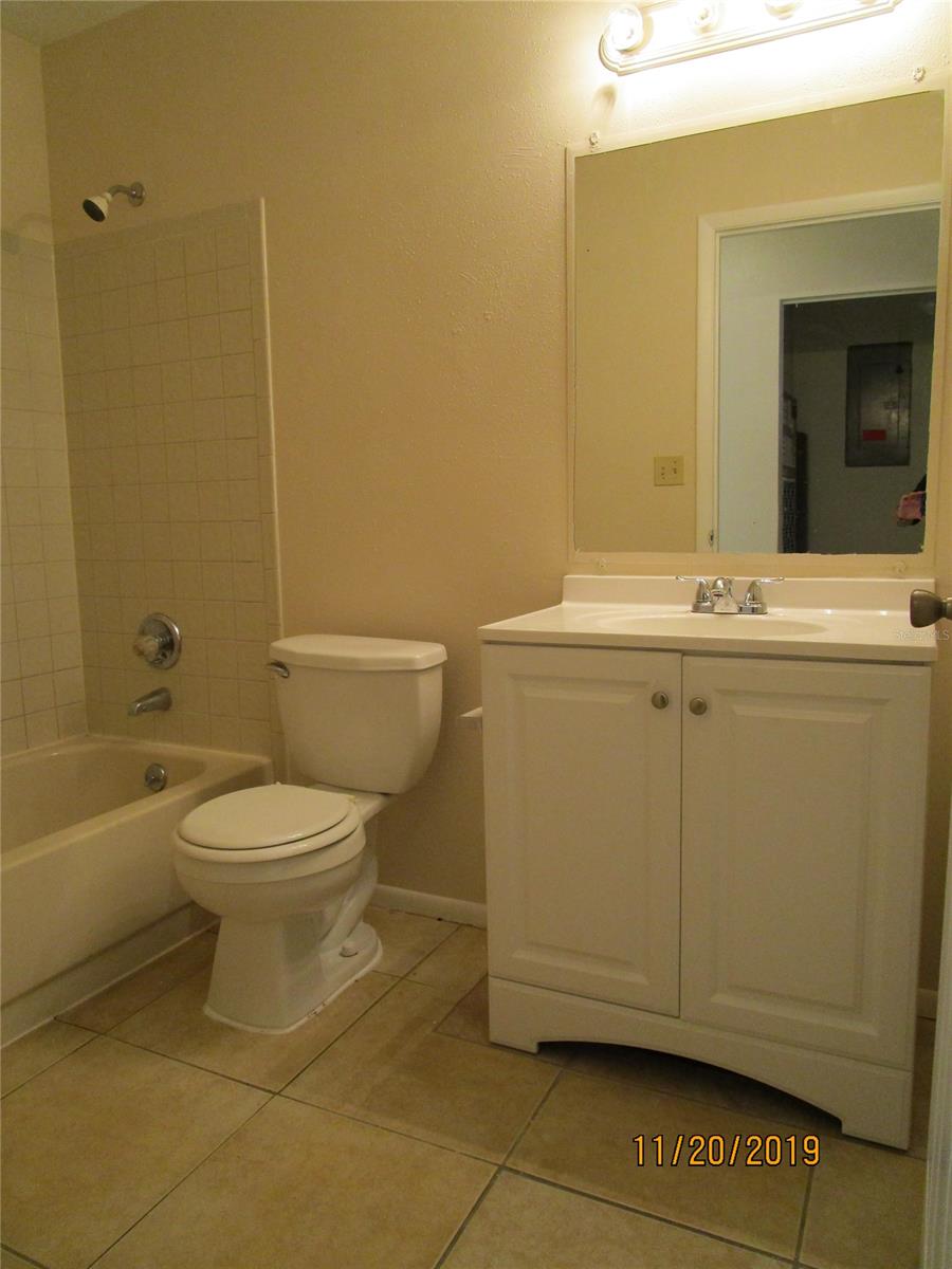 Florida Shores 01 - Residential Lease