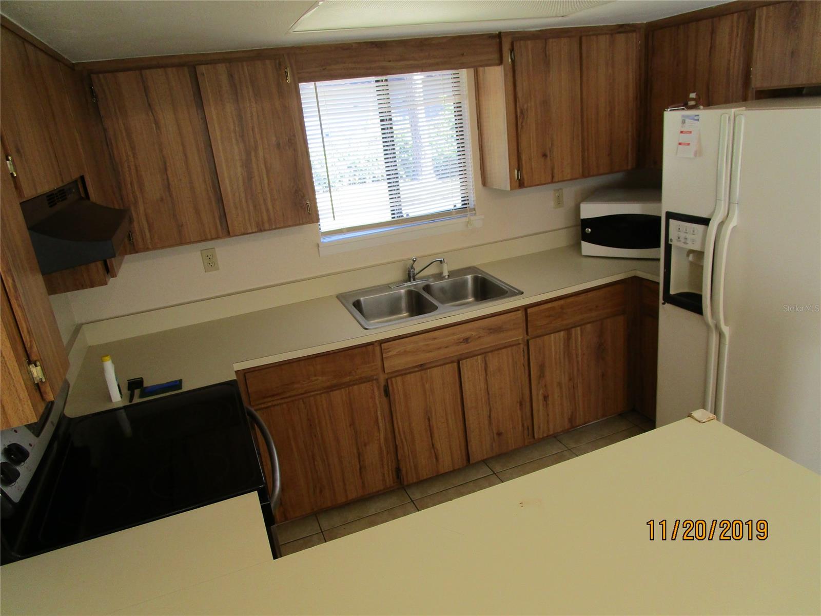 Florida Shores 01 - Residential Lease