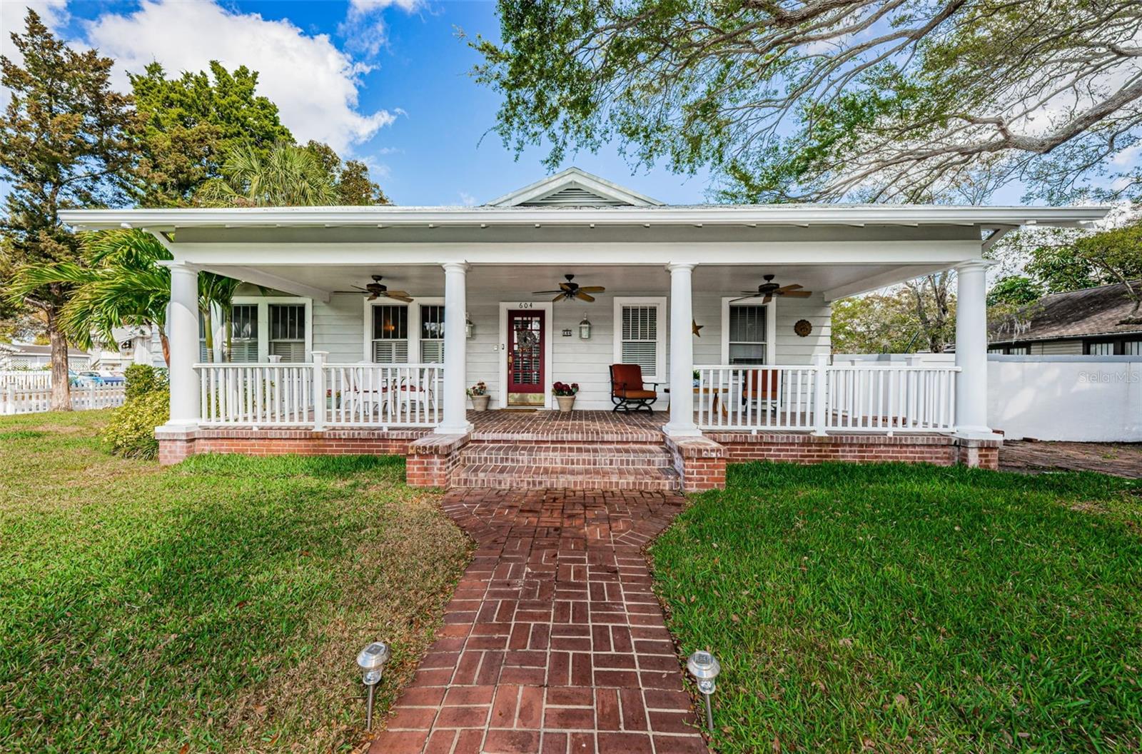 GROVE TERRACE - Residential