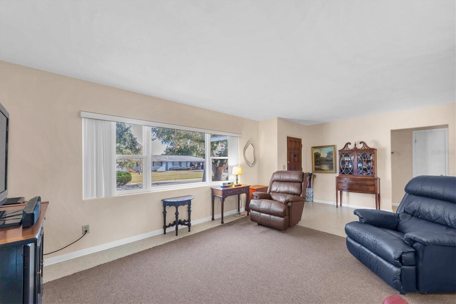 WOODRIDGE ESTATES - Residential