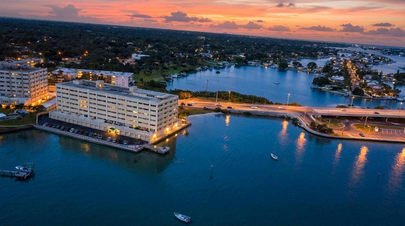 HARBOUR CLUB CONDO NO 3 INC - Residential