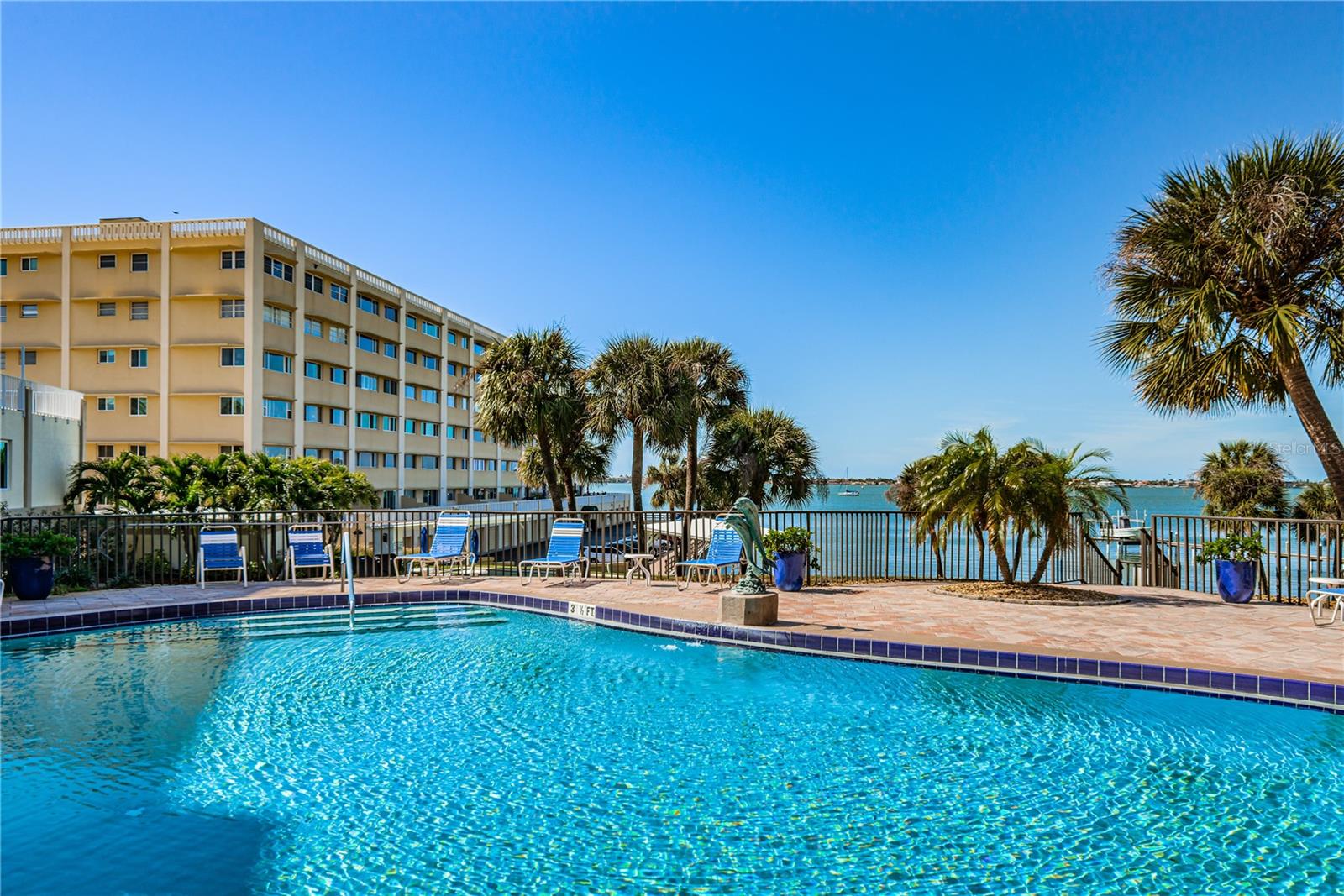 HARBOUR CLUB CONDO NO 3 INC - Residential