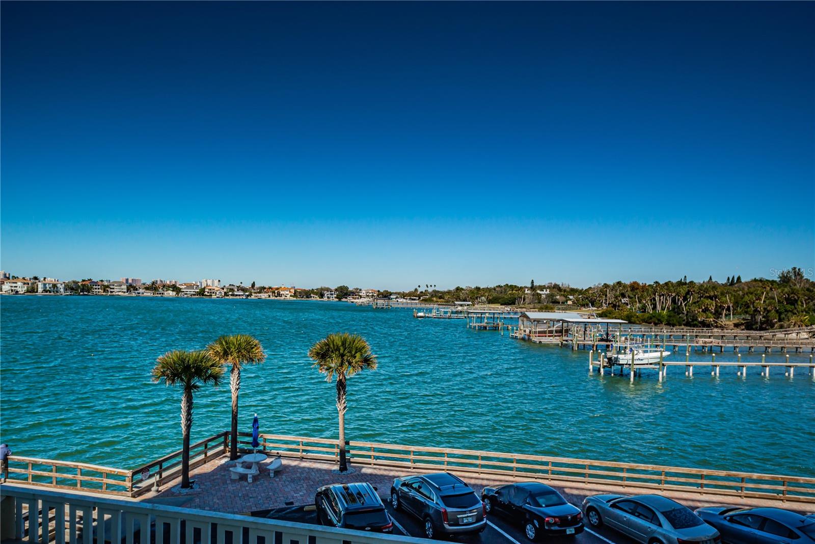 HARBOUR CLUB CONDO NO 3 INC - Residential