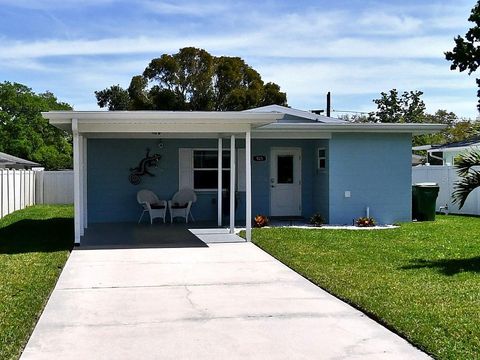 A home in SARASOTA