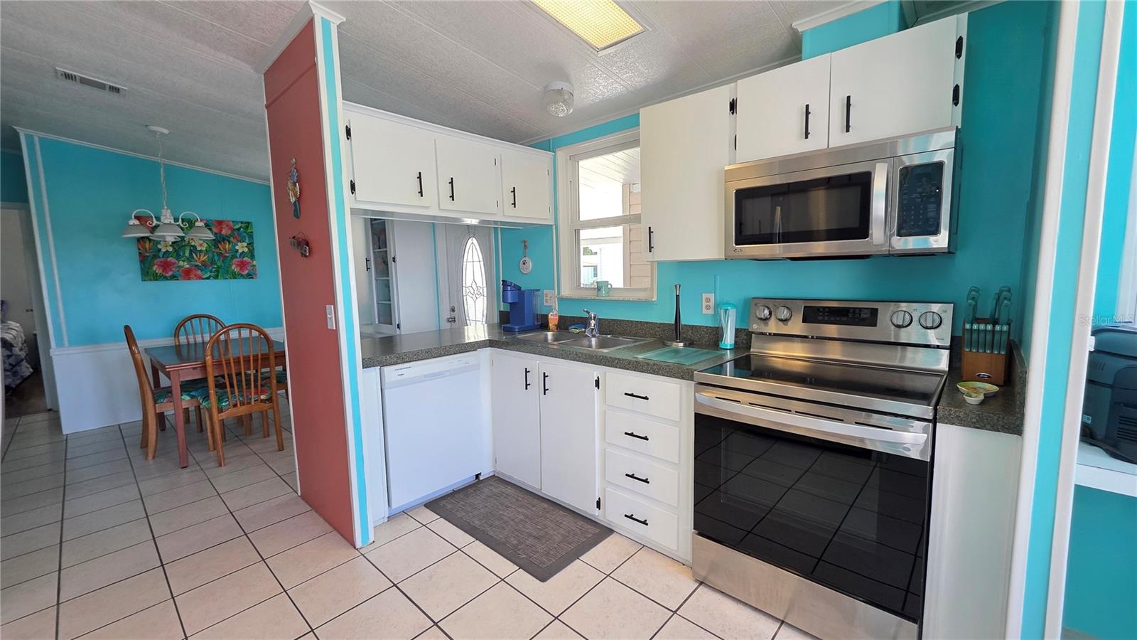 PINEY POINT HOMEOWNERS CO-OP - Residential