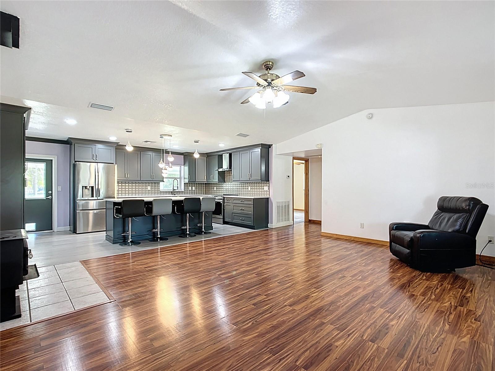 SILVER SPGS SHORES - Residential