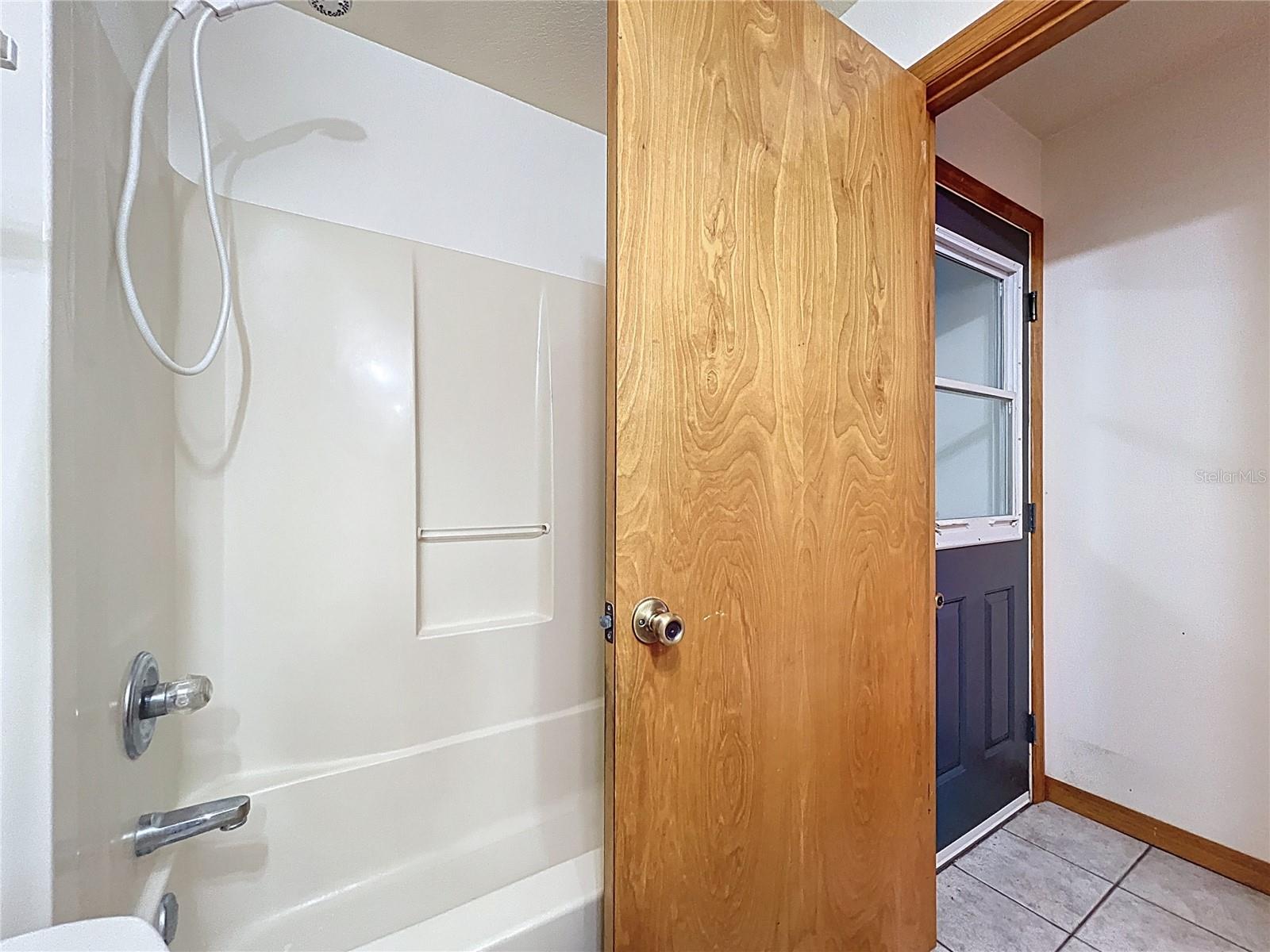 SILVER SPGS SHORES - Residential