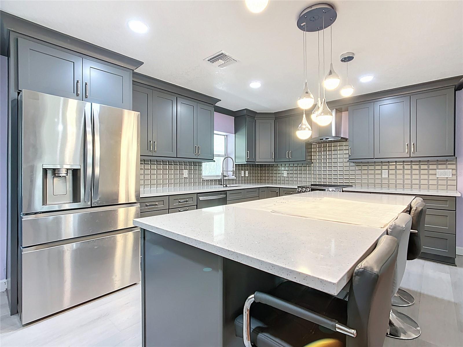 SILVER SPGS SHORES - Residential