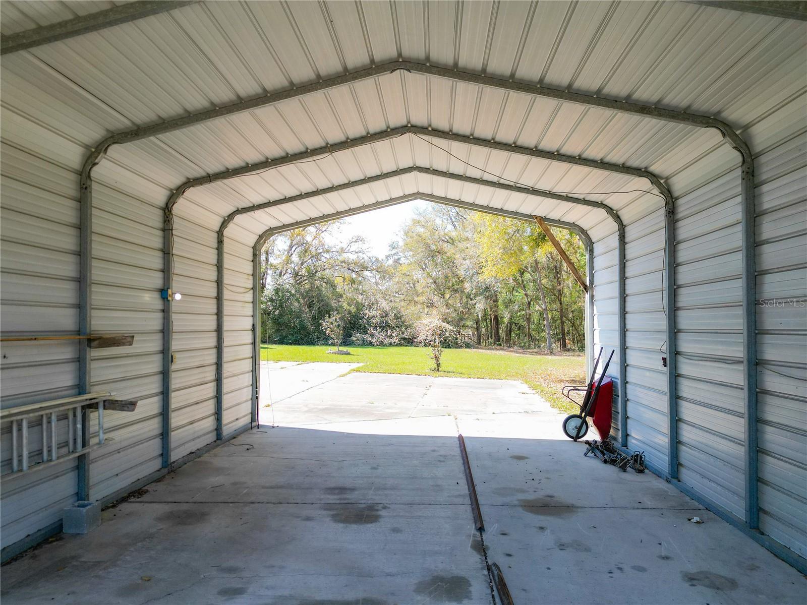 SILVER SPGS SHORES - Residential