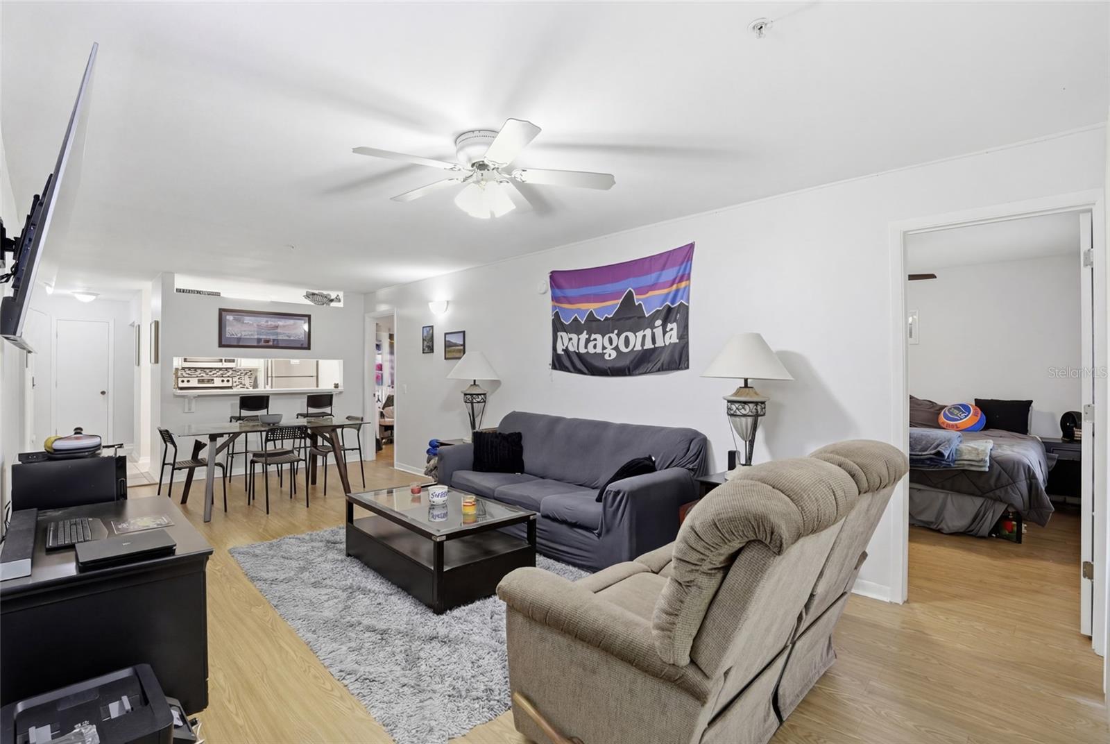 UNIV TERRACE - Residential