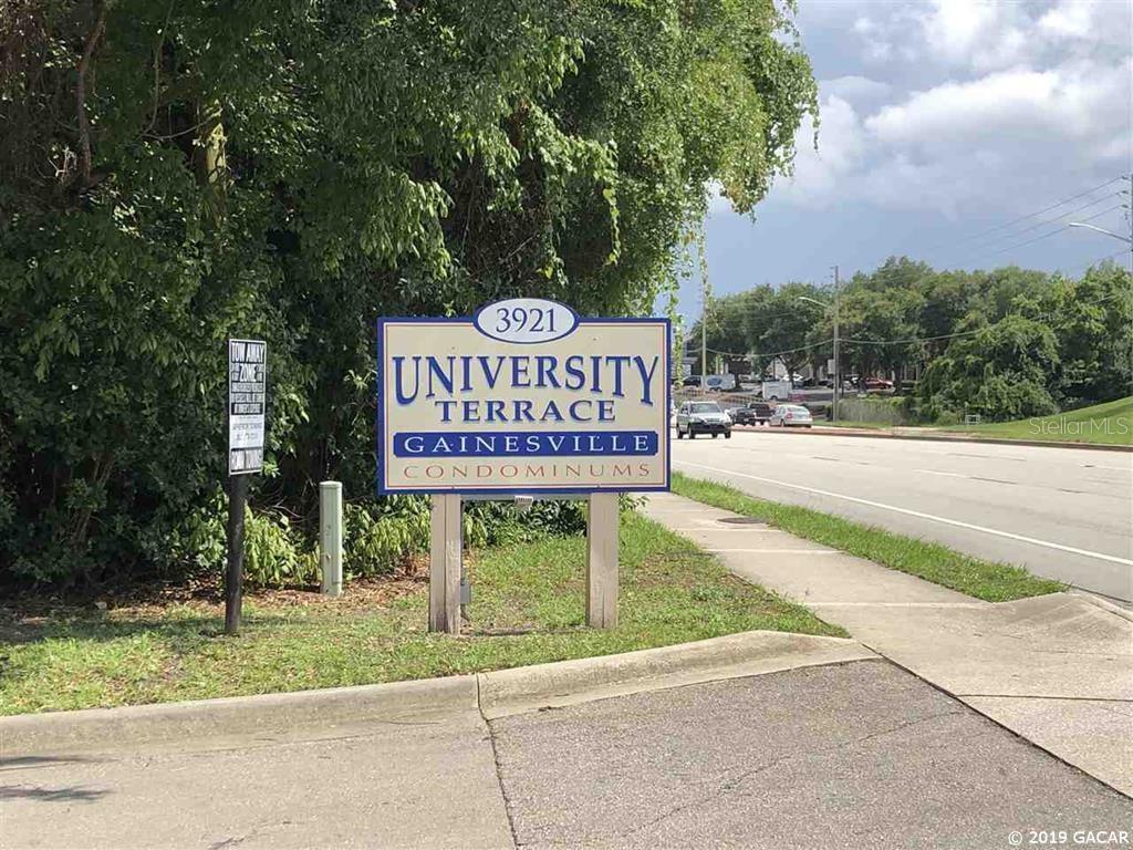 UNIV TERRACE - Residential