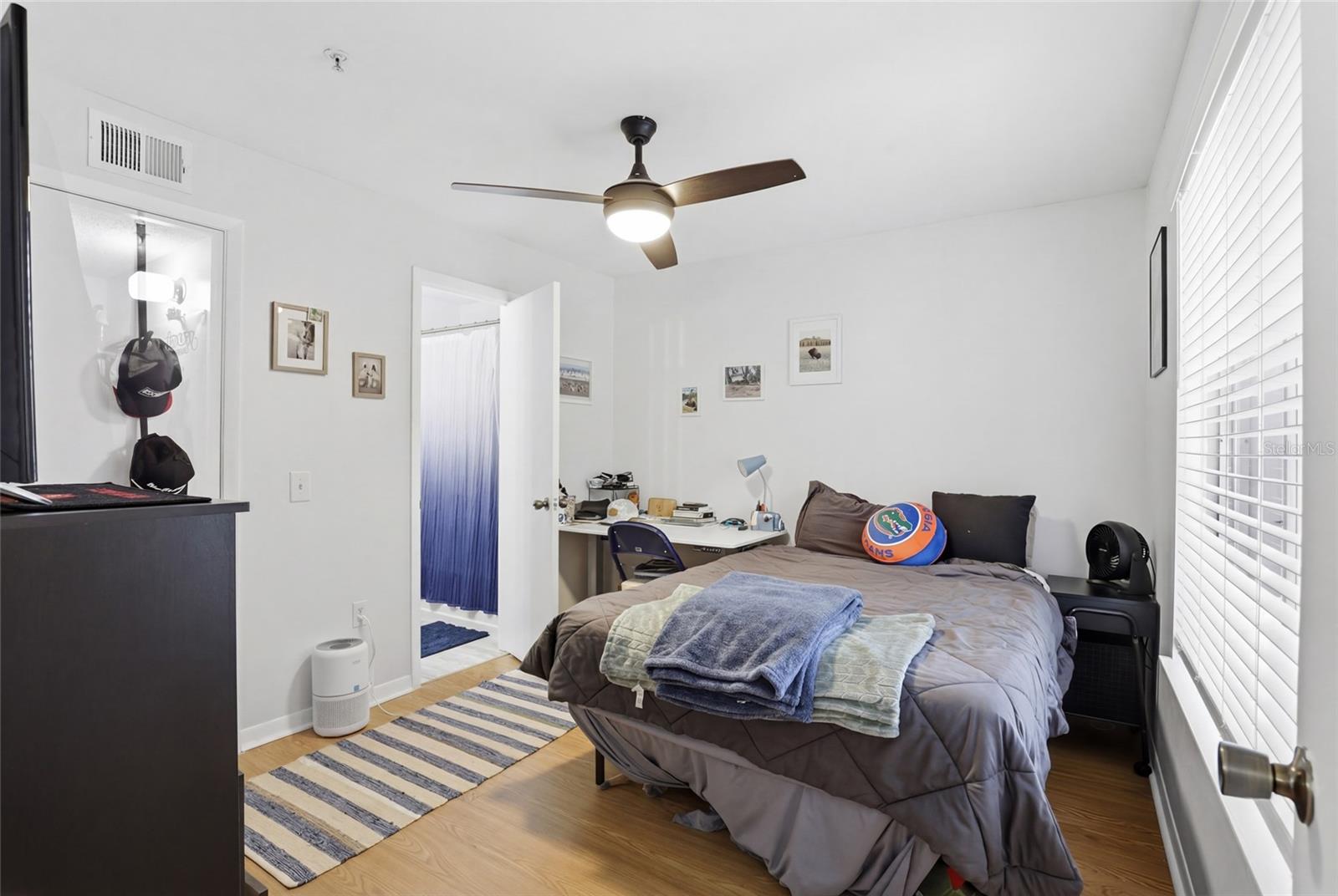 UNIV TERRACE - Residential