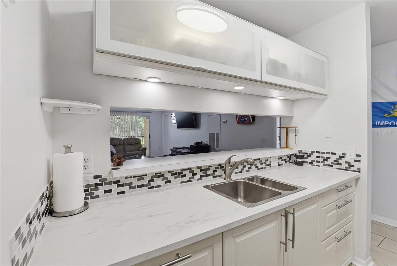 UNIV TERRACE - Residential