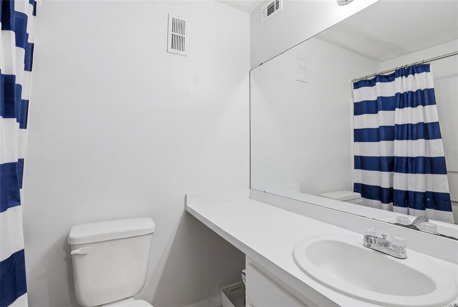 UNIV TERRACE - Residential