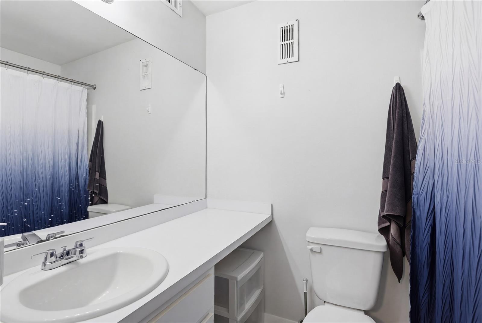 UNIV TERRACE - Residential