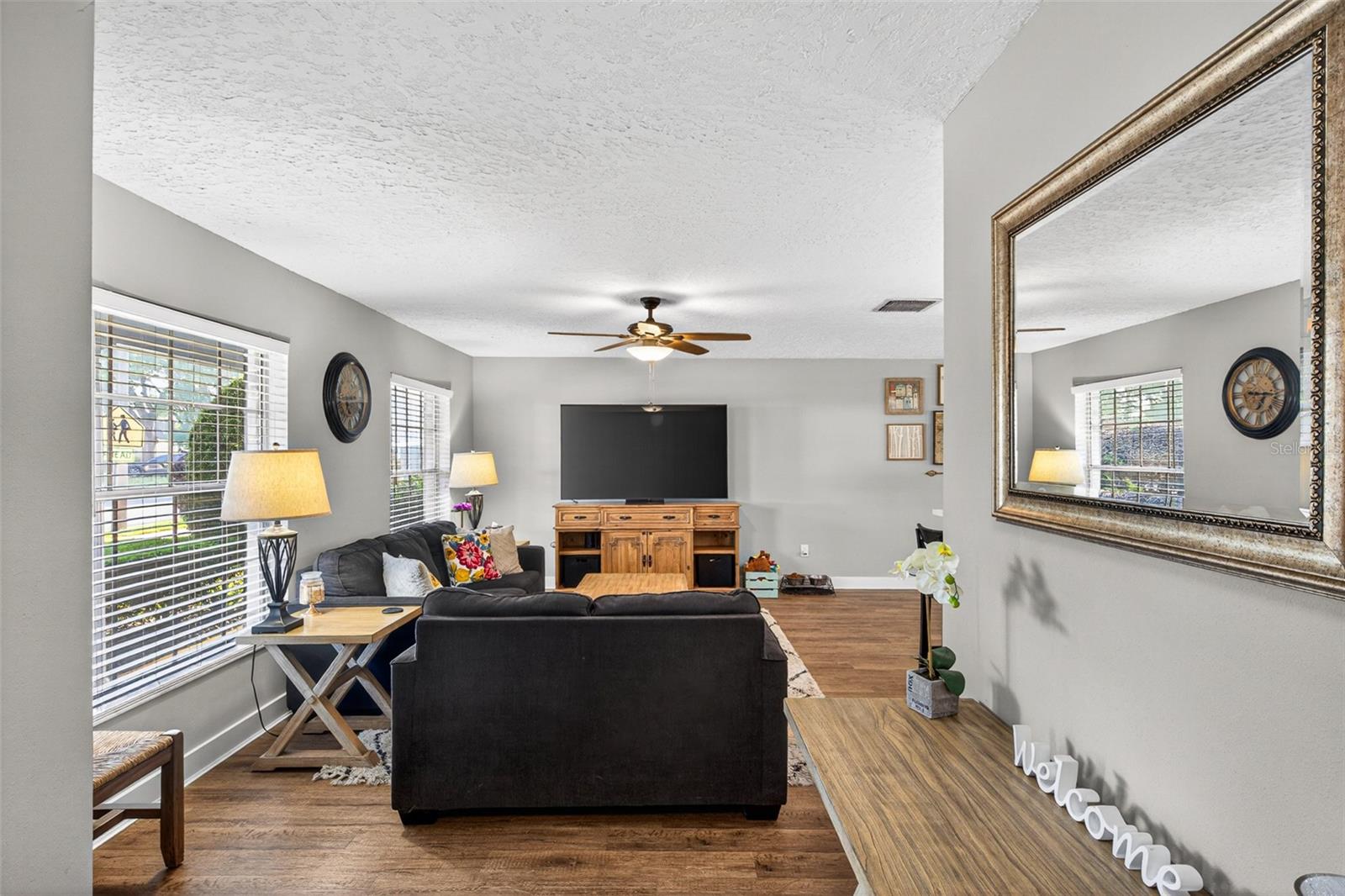 WINSOR MANOR 1ST ADD - Residential