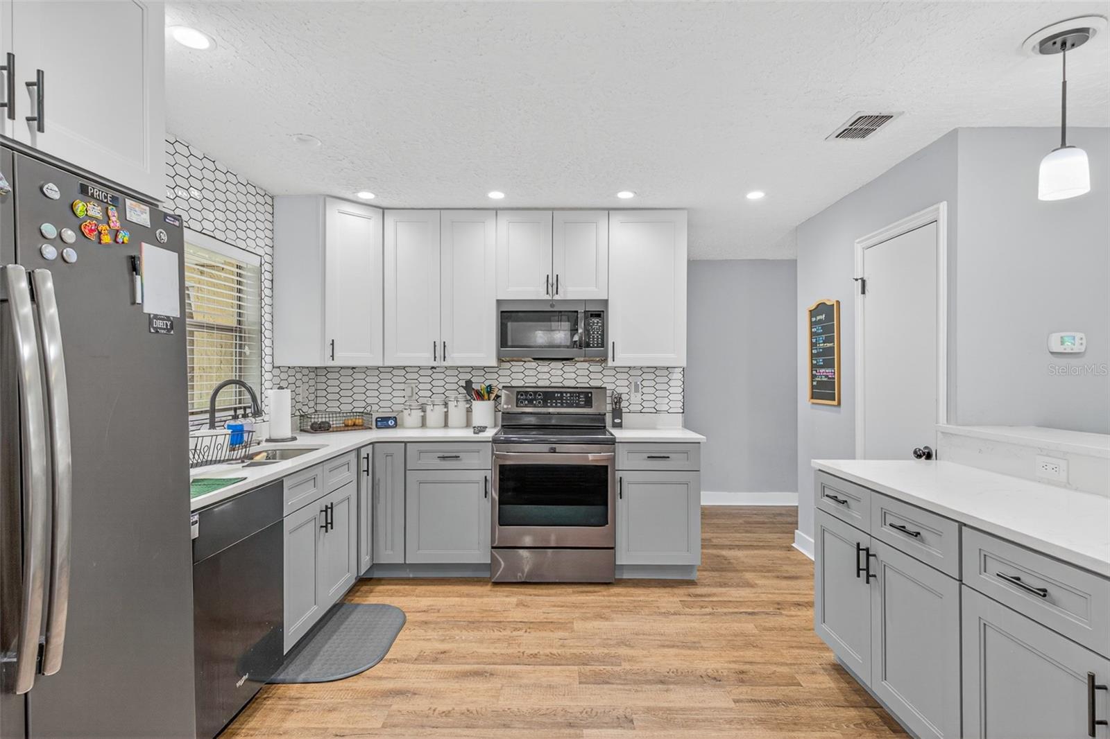 WINSOR MANOR 1ST ADD - Residential