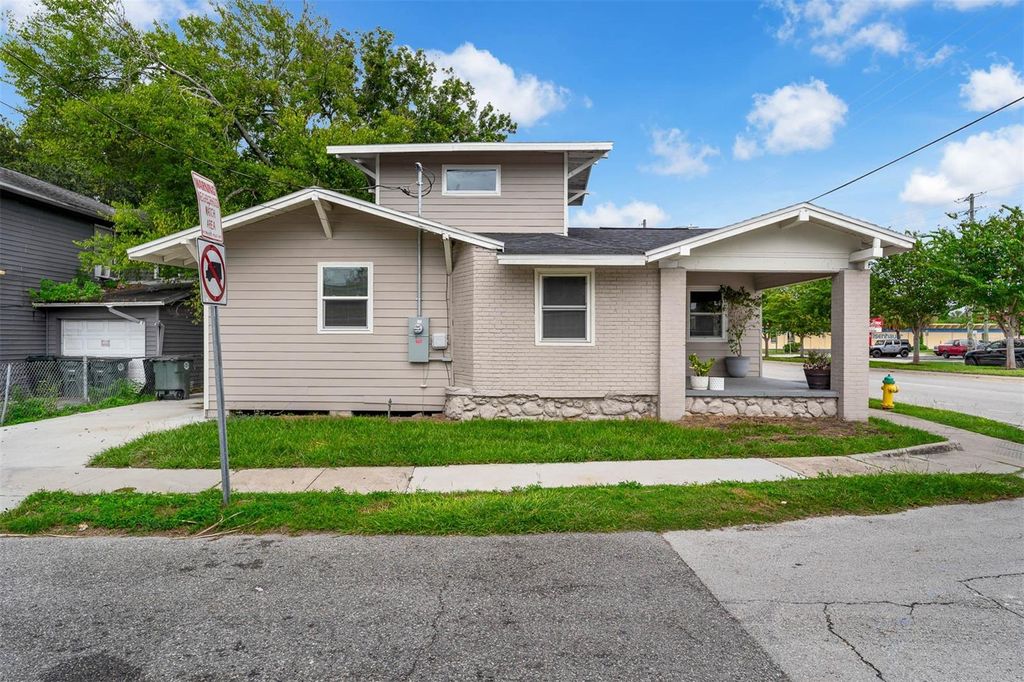 Photo of 550 N Ridgewood Avenue, Daytona Beach, FL 32114 (MLS # O6401546)