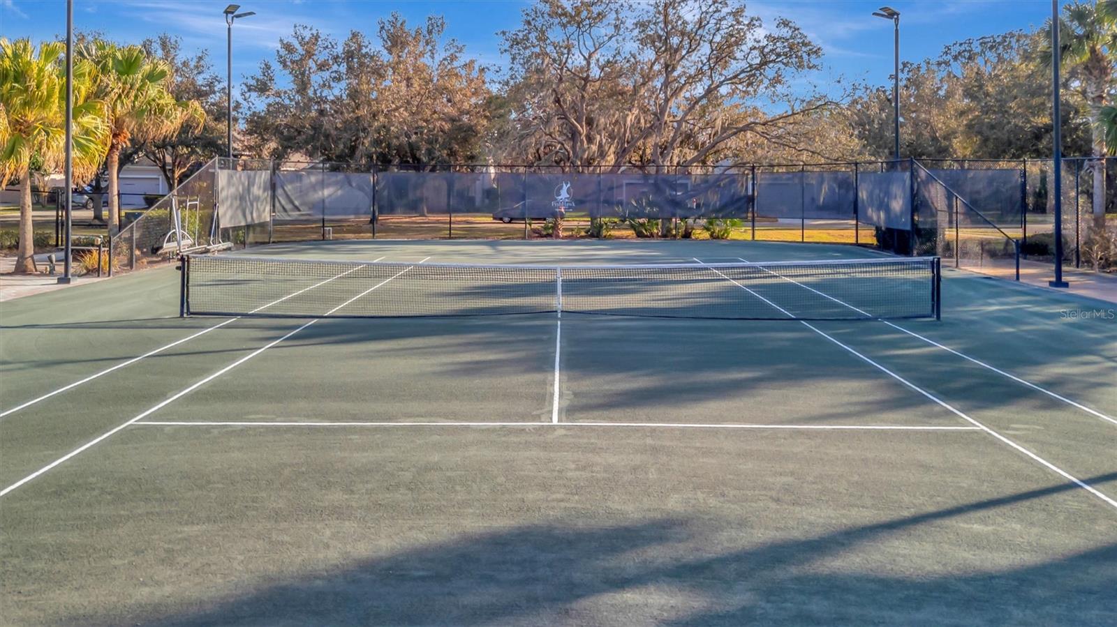 FISHHAWK RANCH PH 2 TR 1 - Residential