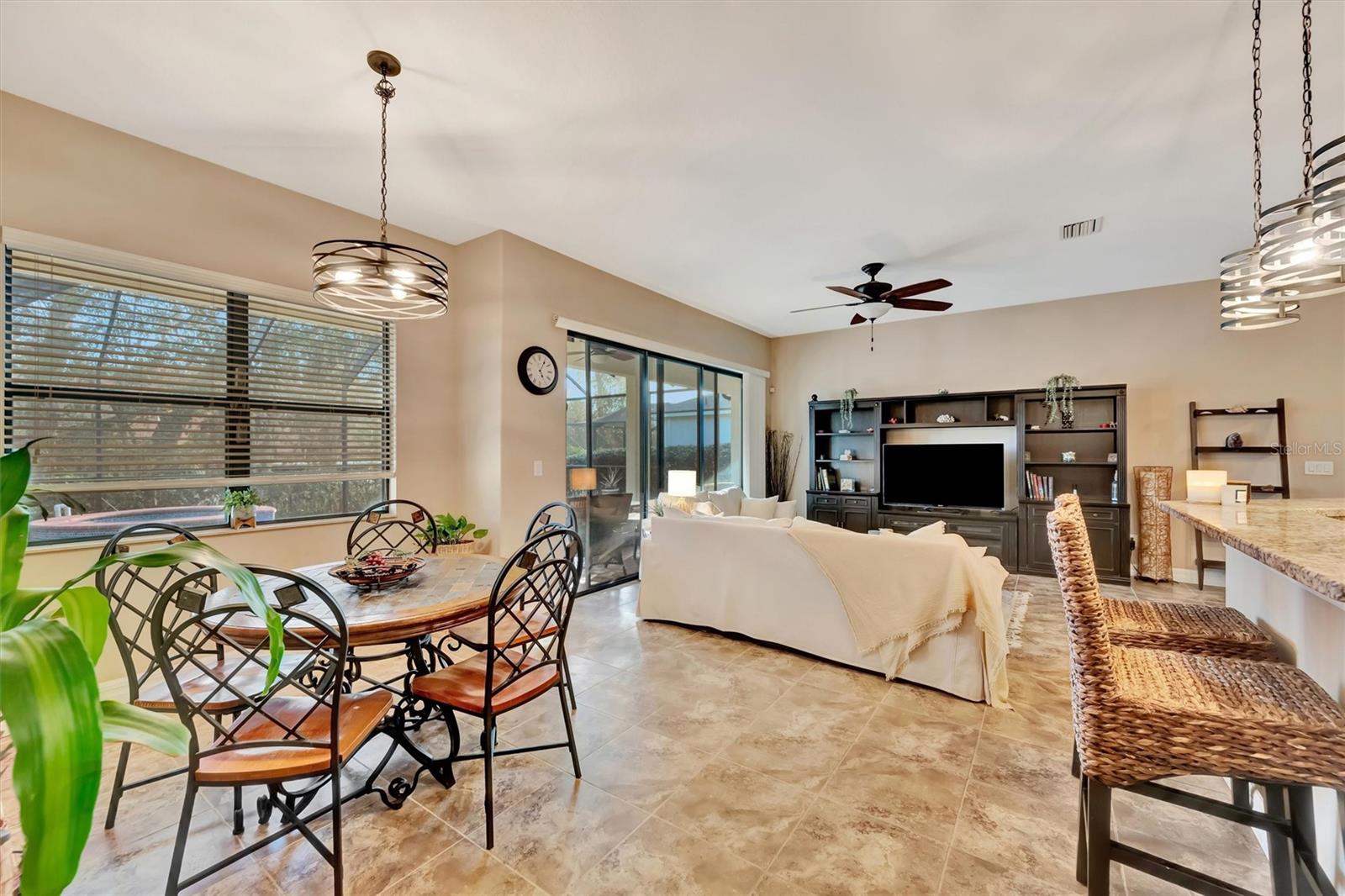 FISHHAWK RANCH PH 2 TR 1 - Residential