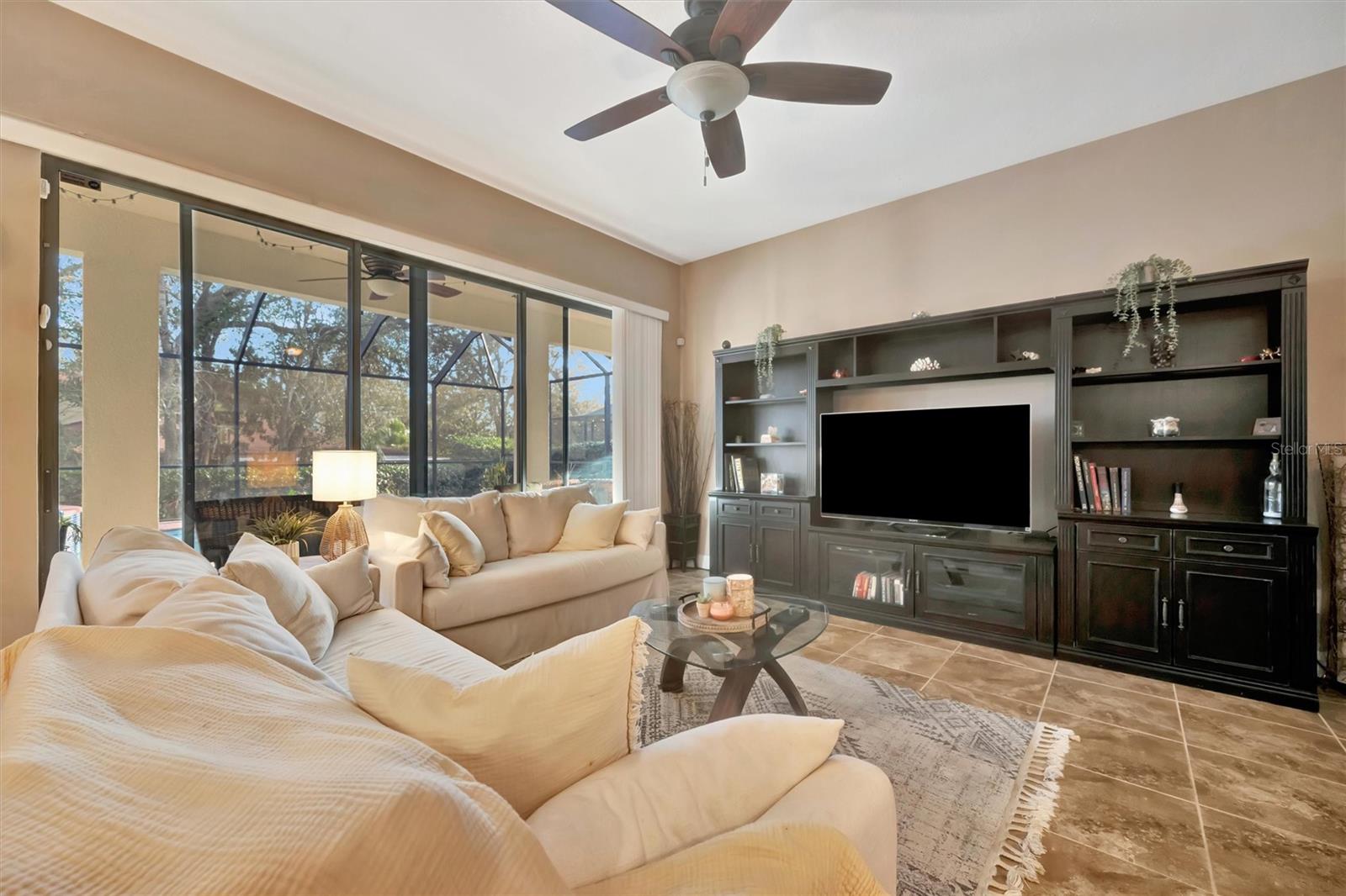 FISHHAWK RANCH PH 2 TR 1 - Residential