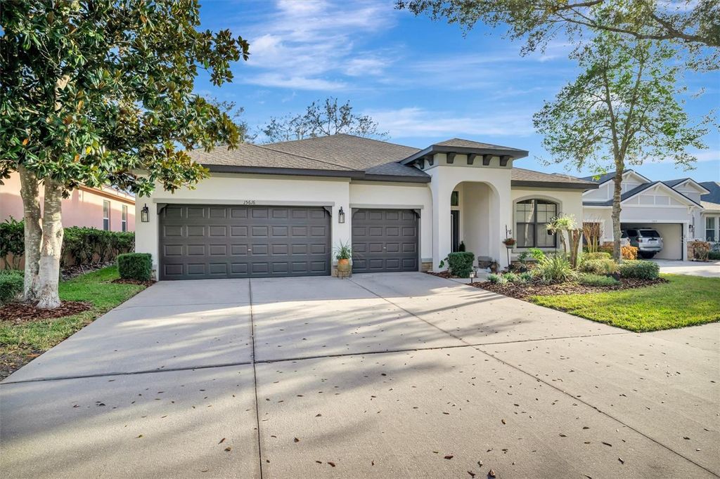 Photo of 15616 Starling Water Drive, Lithia, FL 33547 (MLS # TB8480208)