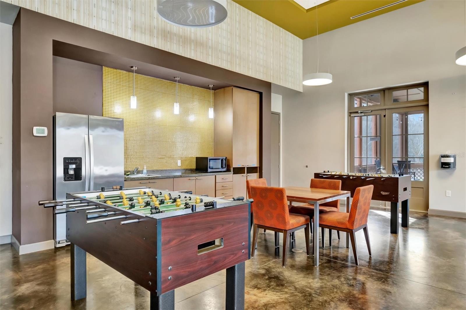 FISHHAWK RANCH PH 2 TR 1 - Residential