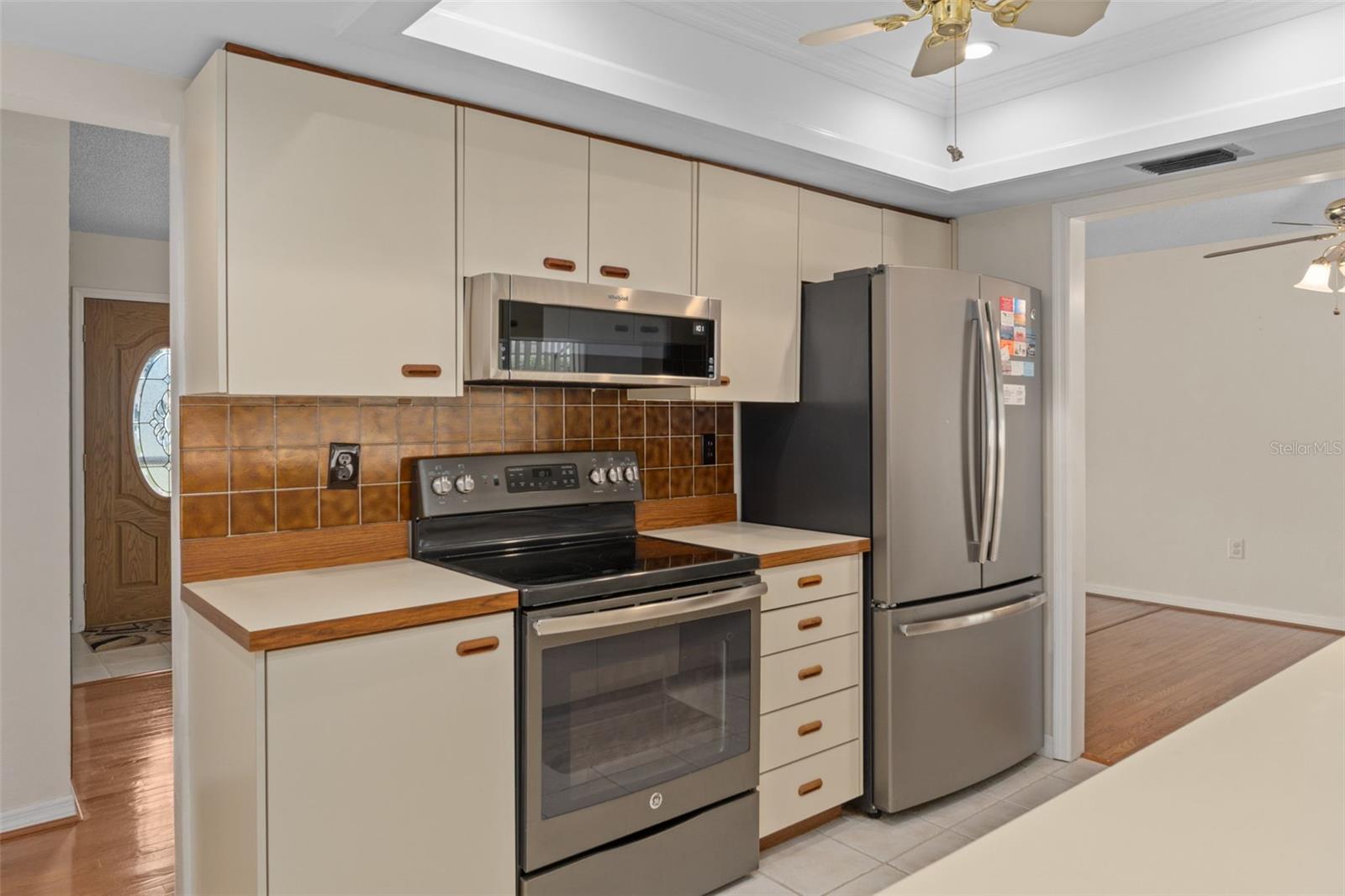 SPRING HILL - Residential