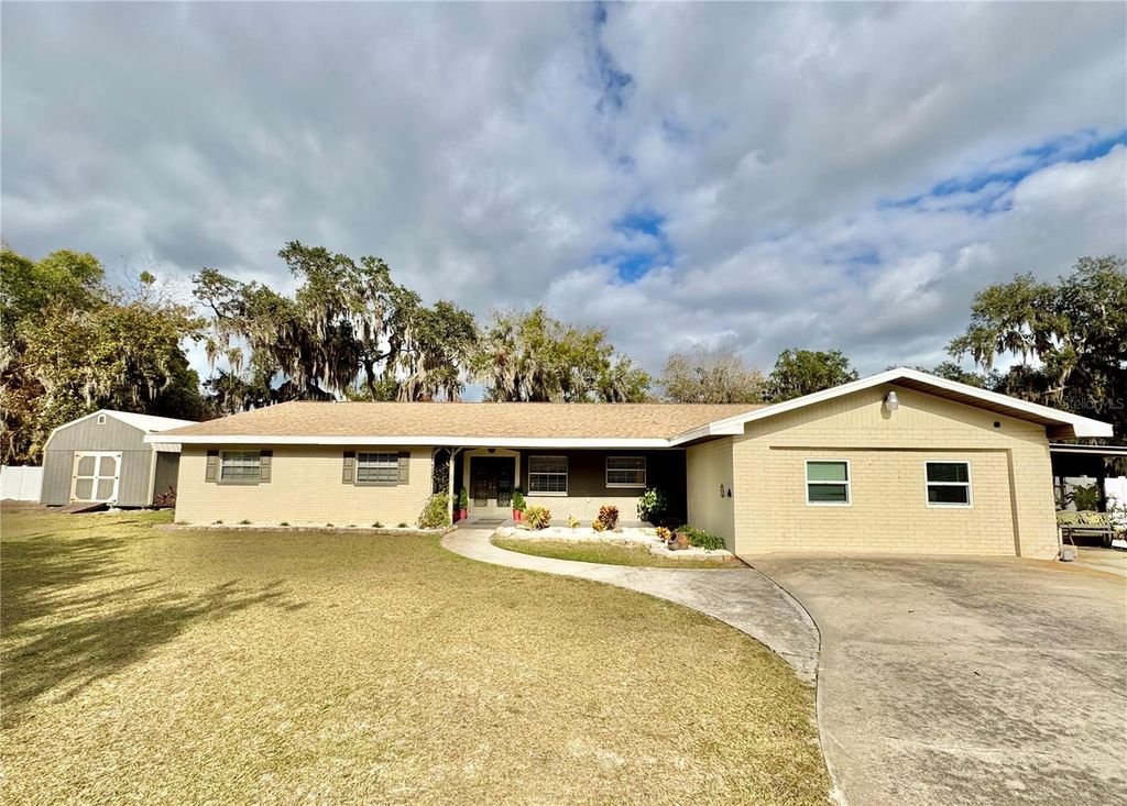 Photo of 7625 E Misty Lane, Inverness, FL 34450 (MLS # TB8499987)
