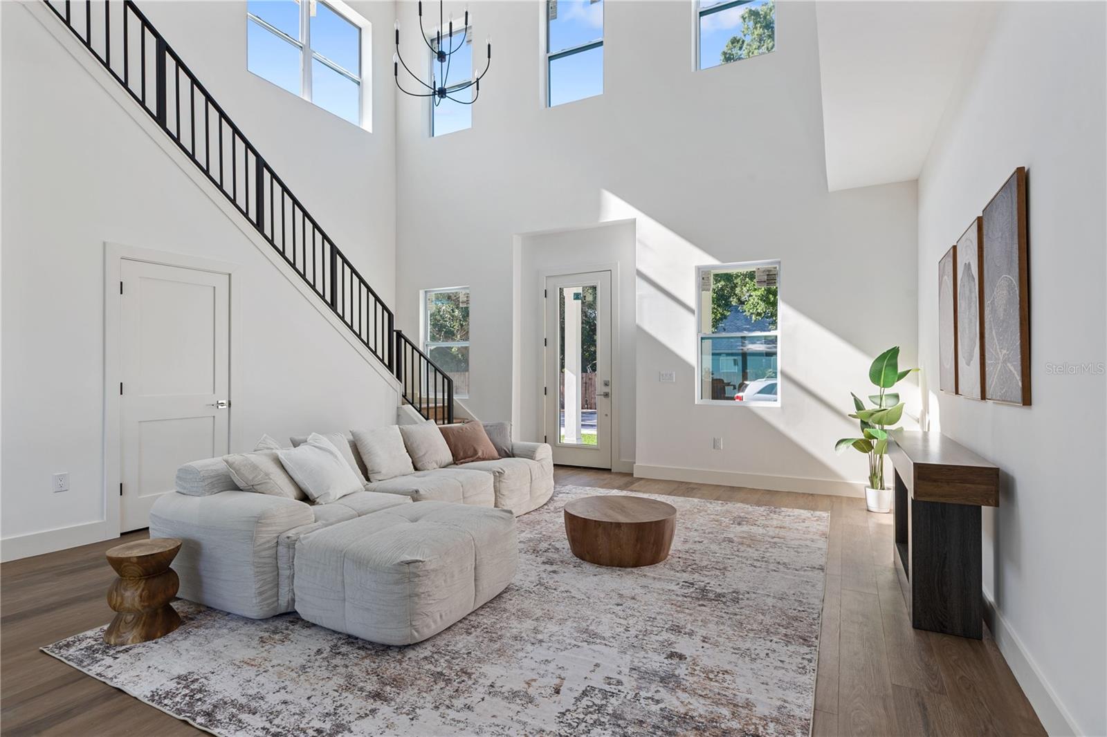 RIVERBEND MANOR - Residential