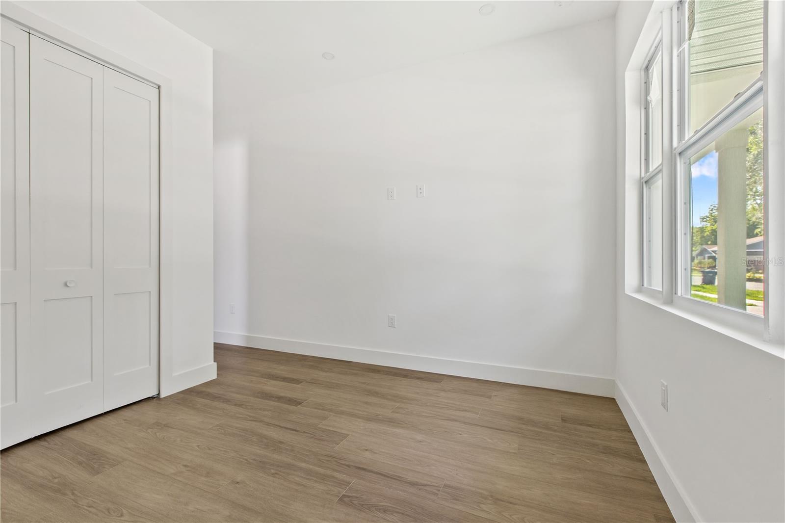 RIVERBEND MANOR - Residential